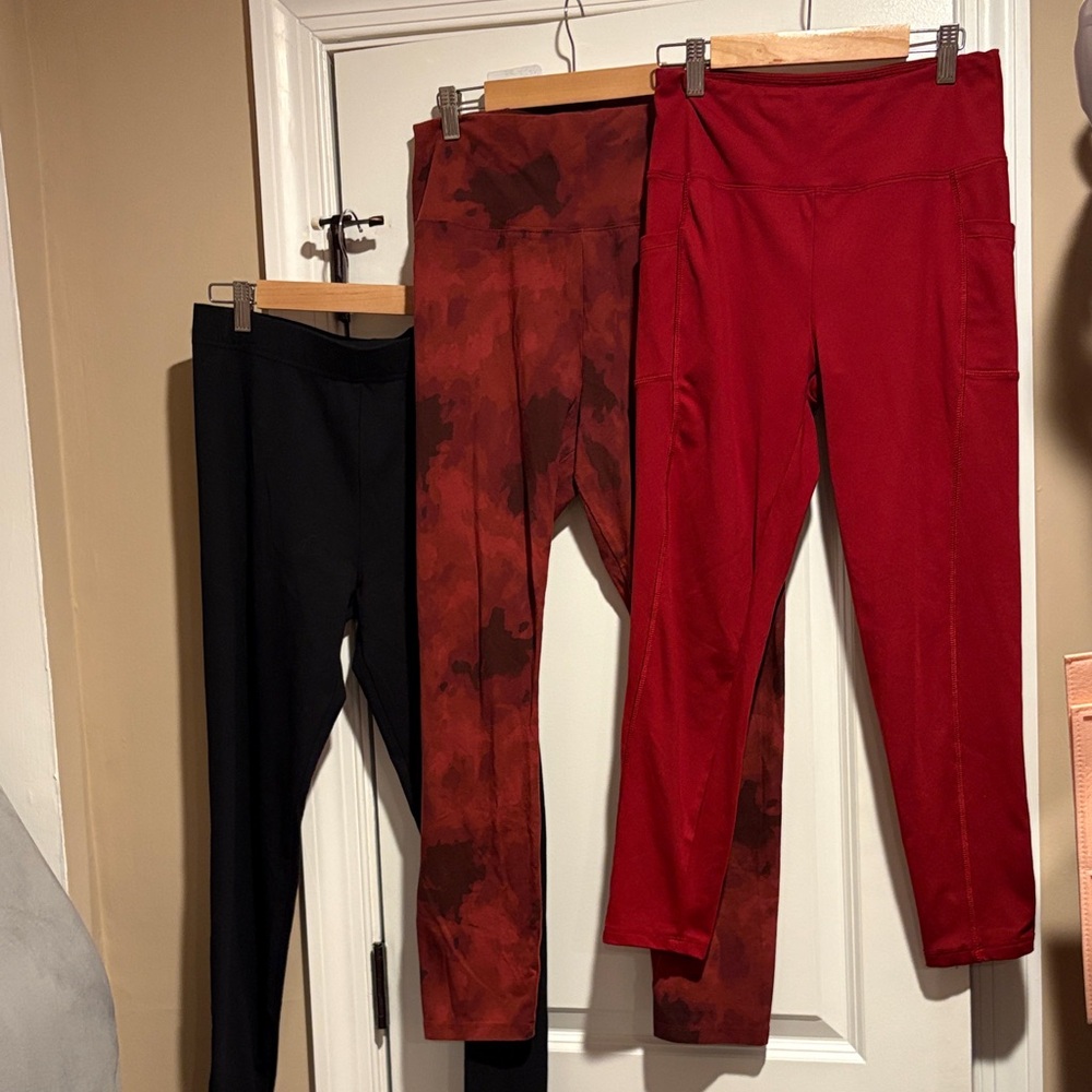BUNDLE OF 3 LEGGINGS